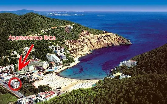 Apartamentos Cala Llonga Playa, Spain