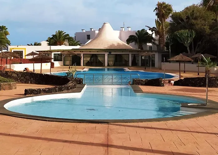 Villa Sun And Sea 4 Front De Mer Playa Rocca Costa Teguise, Spain