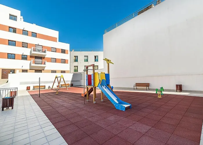 Apartamento Entrenucleos Dos Hermanas, Spain
