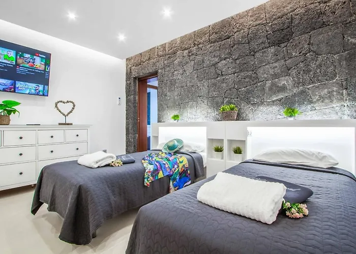 Villa Anyaval Playa Blanca , Spain