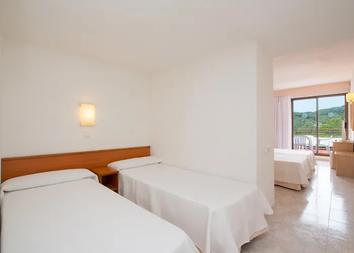 Hotel Galeon Port de Sant Miguel, Spain