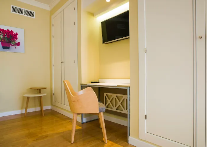 Hotel Monarque Torreblanca Fuengirola, Spain