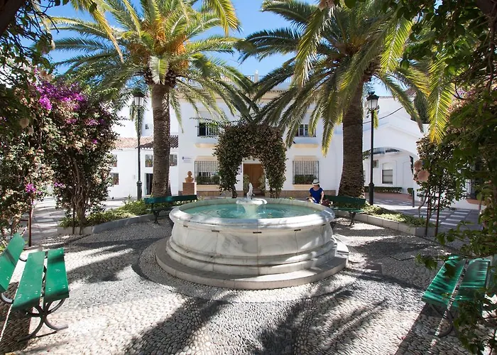 Apartamentos La Fonda Benalmadena, Spain