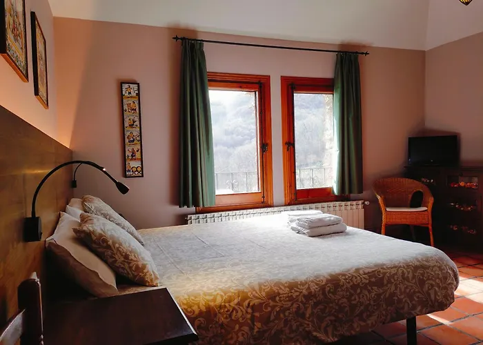 Casa Etxalde Guest House Camprodon, Spain