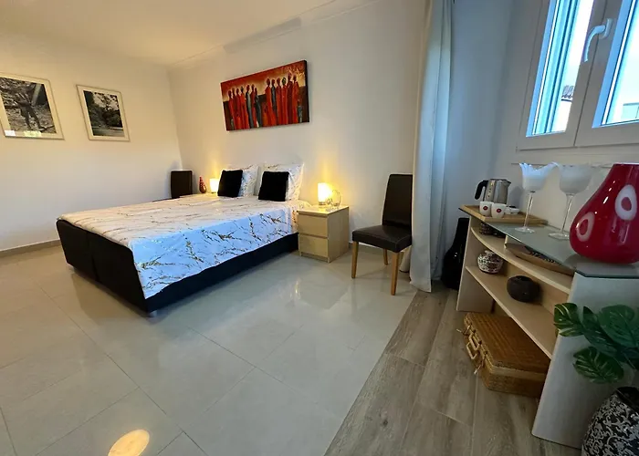 B&B Villa Archez, Spain