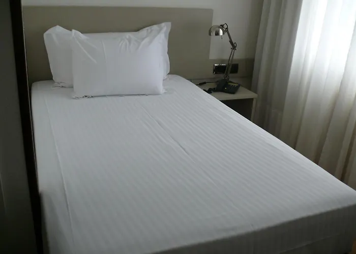 Hotel Los Angeles Guarnizo, Spain