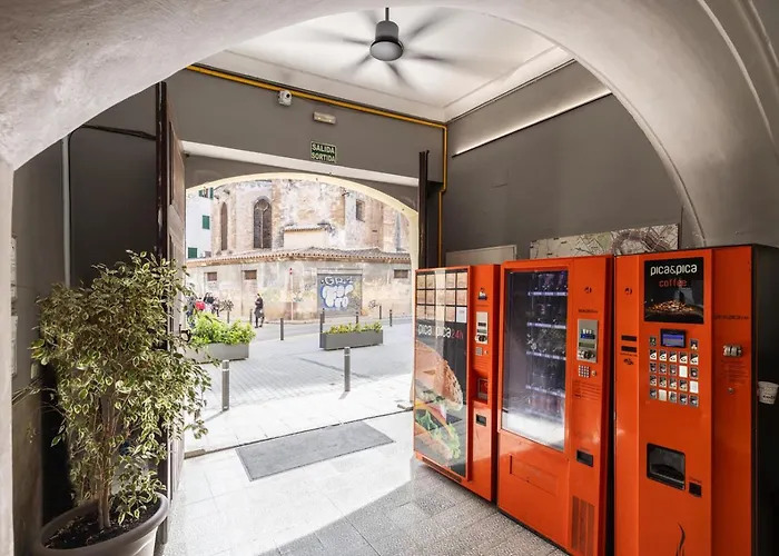 El Josemari Hostel Palma de Mallorca, Spain