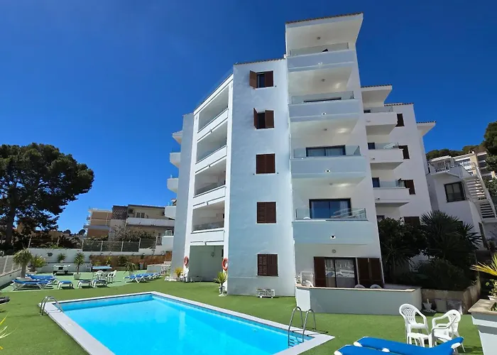Marina Palmanova Apartamentos, Spain