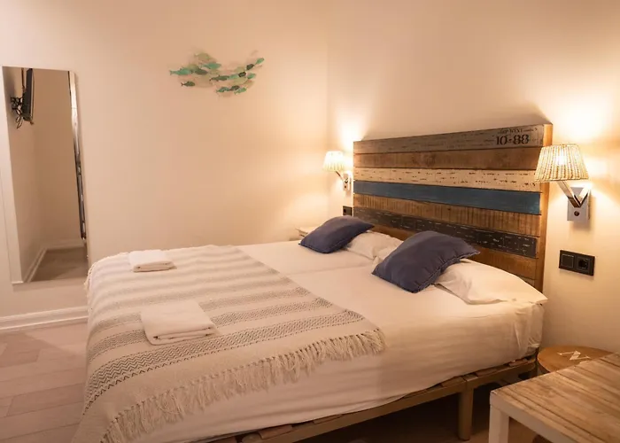 Amona Teresa Guesthouse San Sebastian, Spain