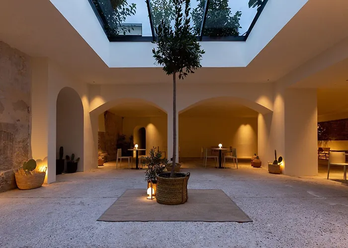 Hotel Avenida Zaragoza, Spain