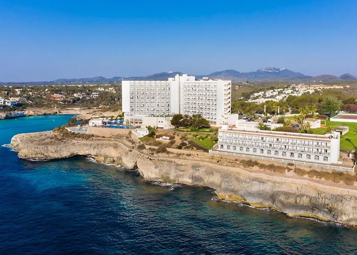 Globales America Calas de Mallorca, Spain