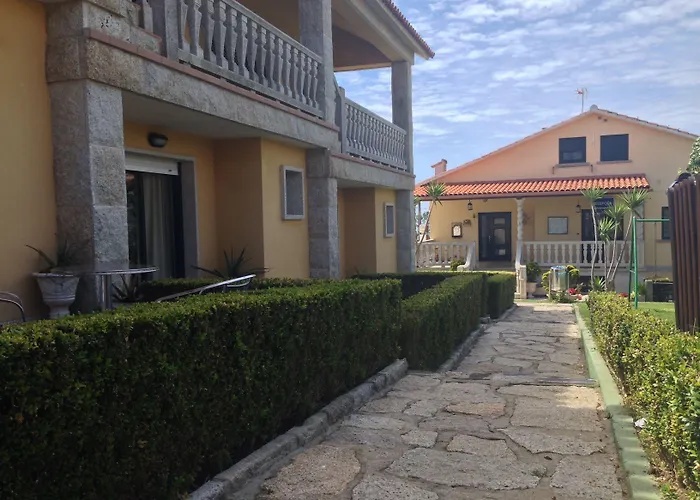 Apartamentos Aqualecer Aios, Spain